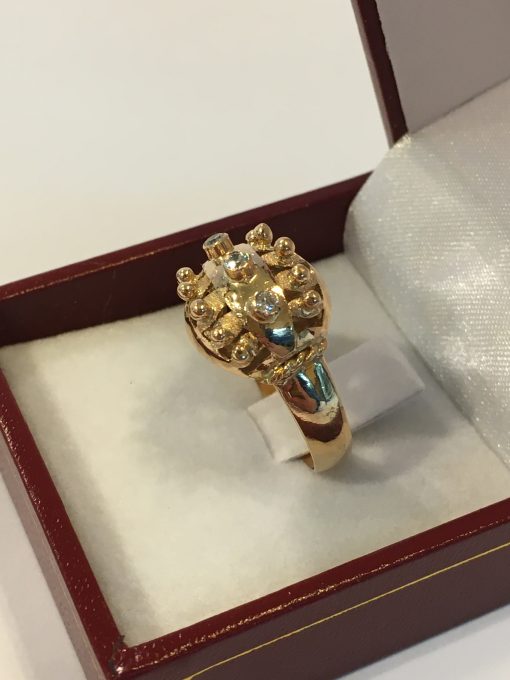 Anillo chevalier circón 4.6 grs Oro 18k 1