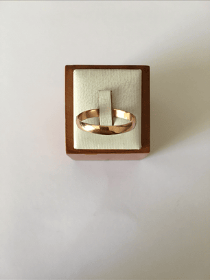 Argollas media caña 3 mm 3 grs Oro 18k