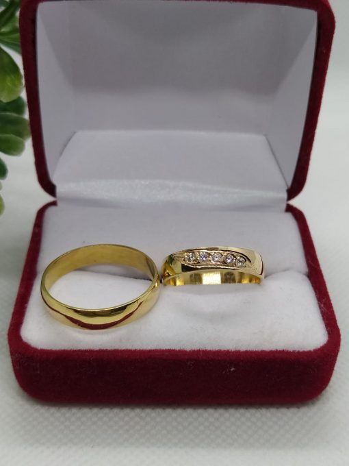 Argollas media caña 5 mm 8 grs Oro 18k 1