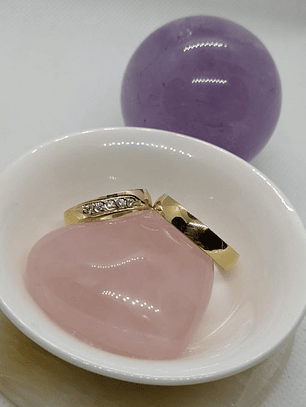 Argollas media caña 5 mm 8 grs Oro 18k