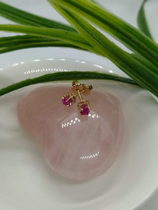 Aros Chatón rubí 4.5 mm para recién nacido Oro 18k 3