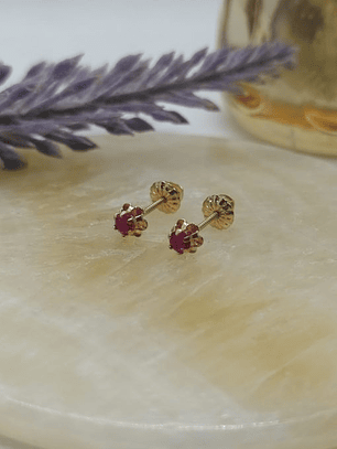 Aros Chatón italiano rubí 1 gr Oro 18k