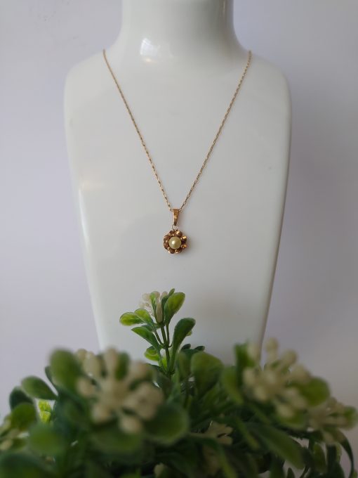 Cadena limada 50 cm y colgante flor Perla cultivada 3.8 grs Oro 18k 1