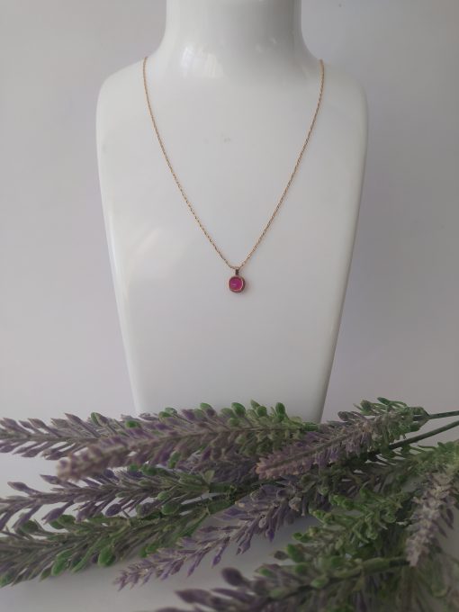 Cadena 50 cm y punto de luz rubí 3 grs Oro 18k 1