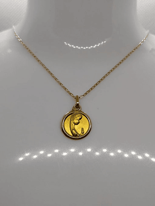 Cadena limada 50 cm con medalla Virgen niña 3.7 grs Oro 18k