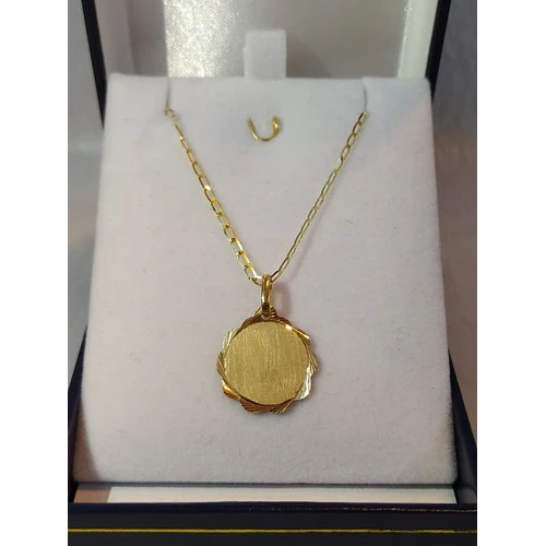 Cadena americana con disco flor 3 grs Oro italiano 750