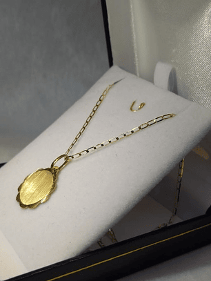 Cadena americana con disco flor 3 grs Oro italiano 750