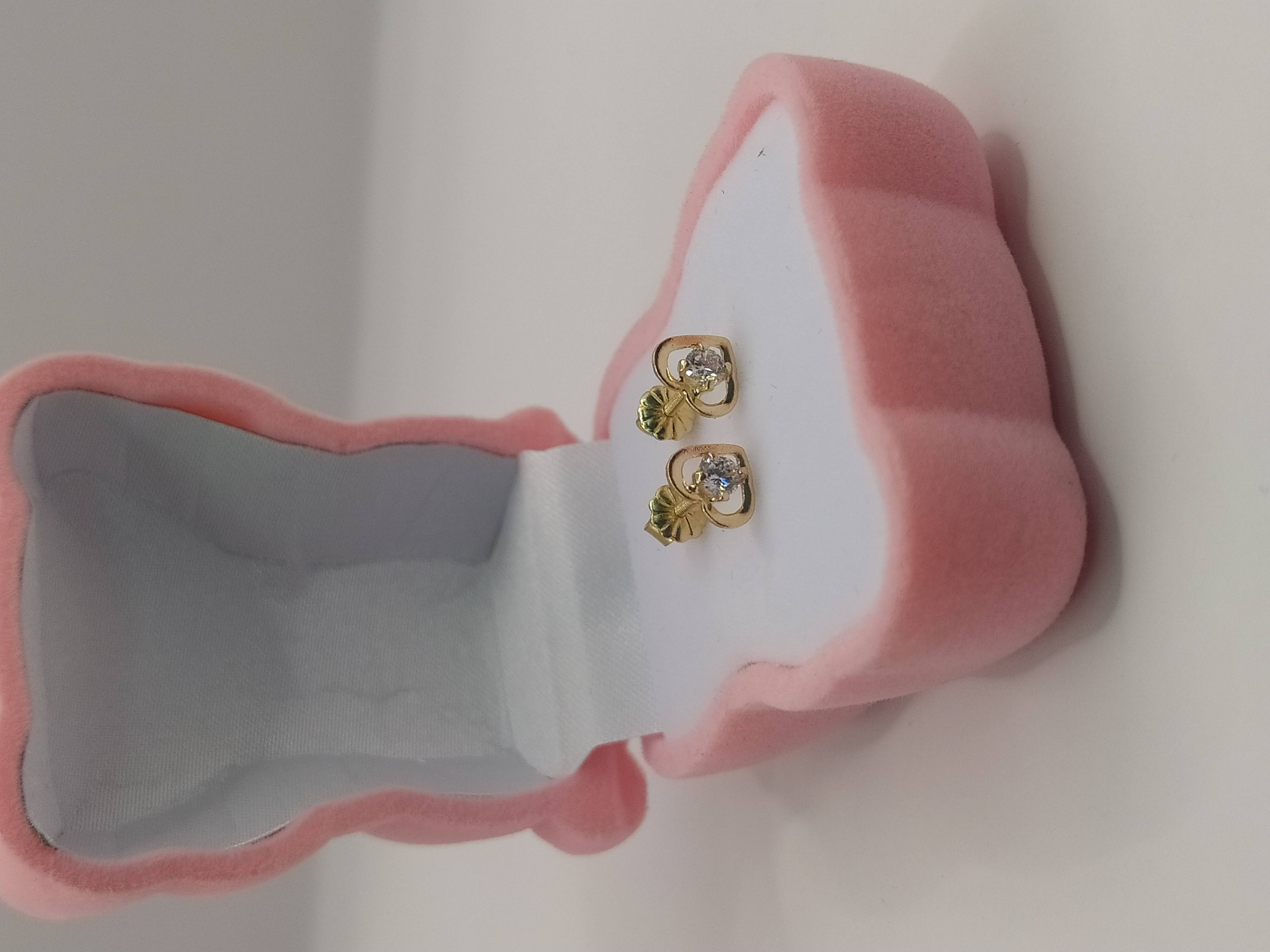 Aros corazón con circón 7 mm de Oro 18k 1