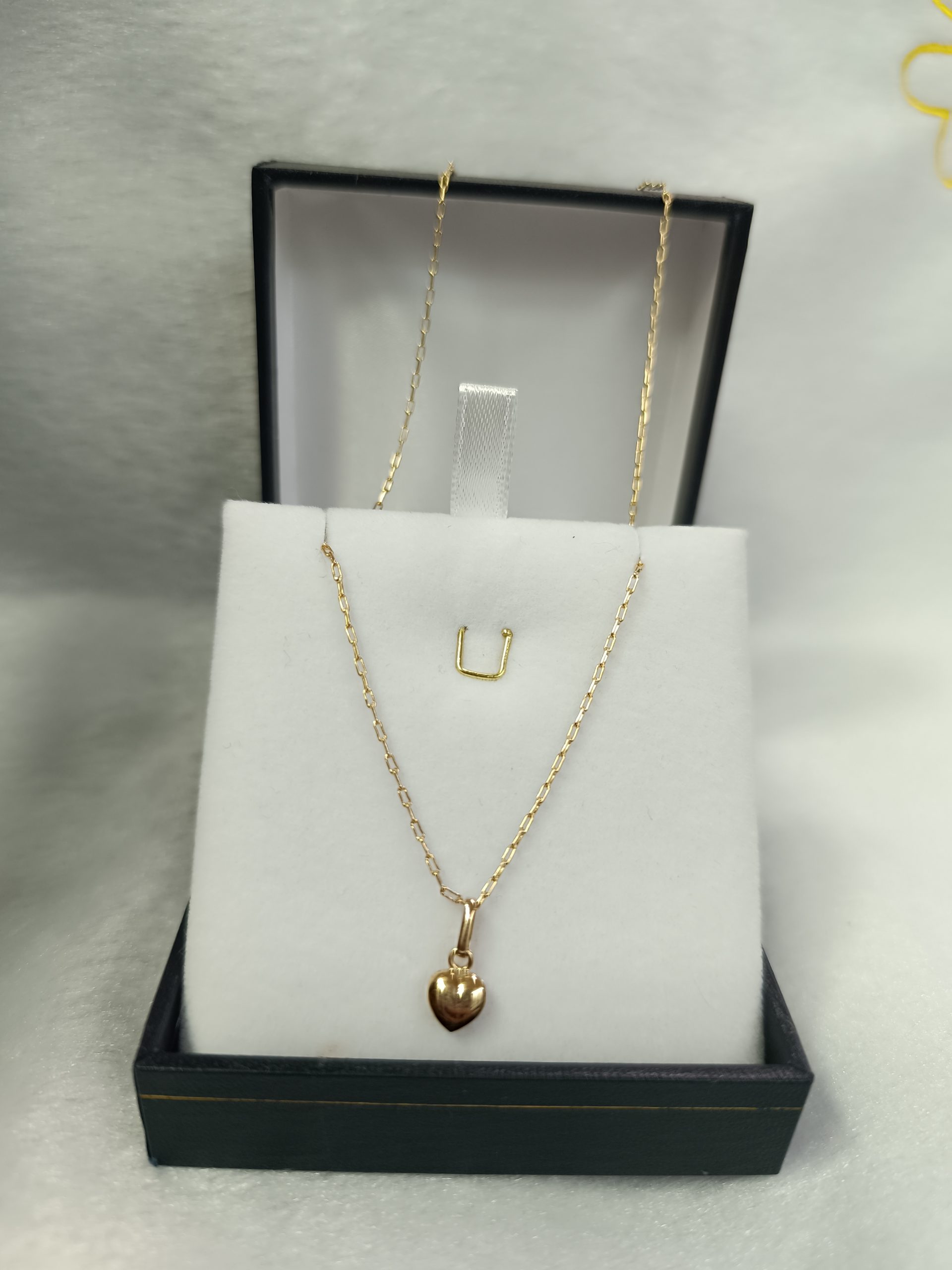 Conjunto cadena limada 50 cm y corazón 6.5 mm 2.5 grs de Oro 18k 1