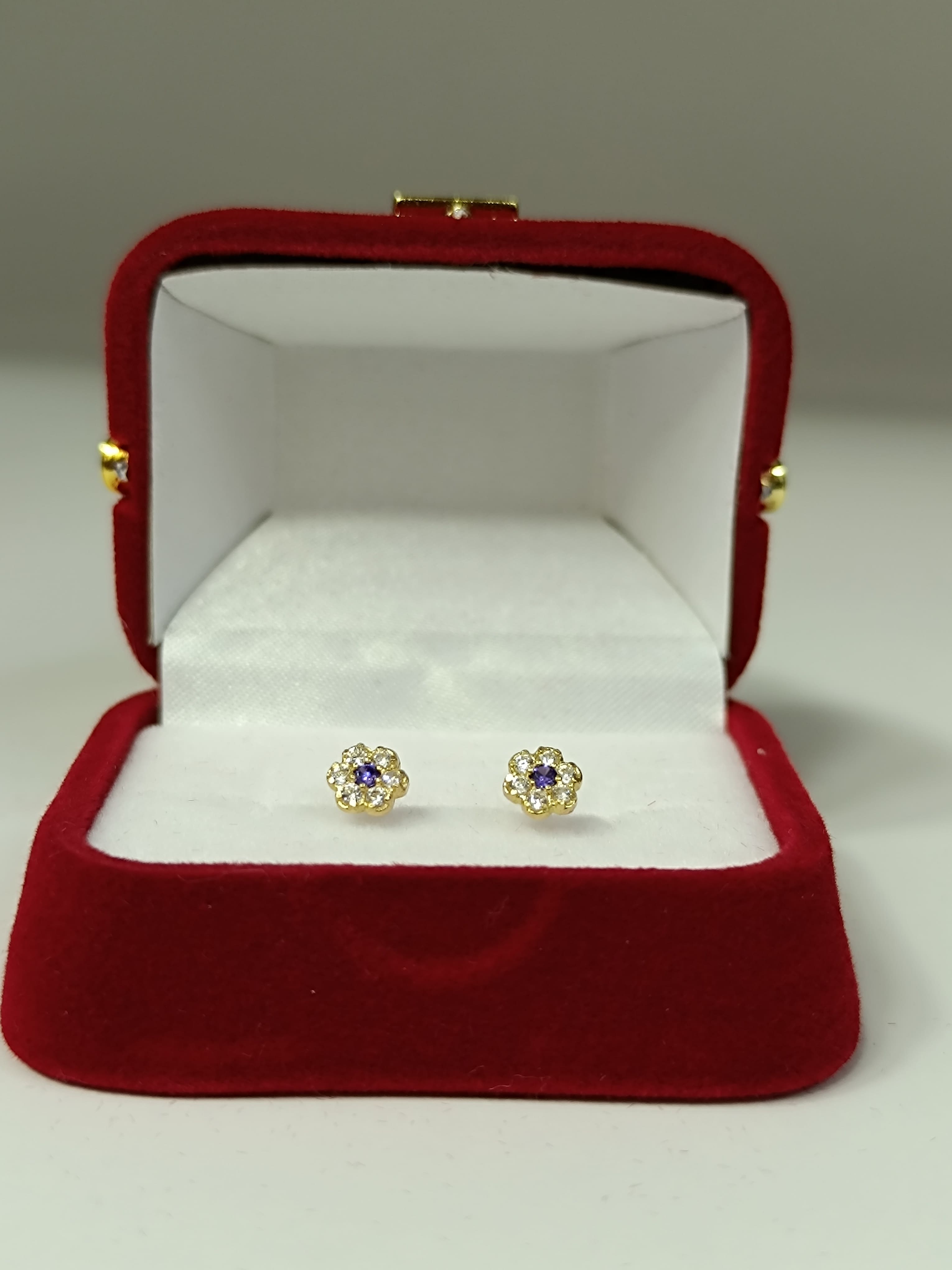 Aros roseta amatista 5 mm 1.2 grs de oro 18k 3