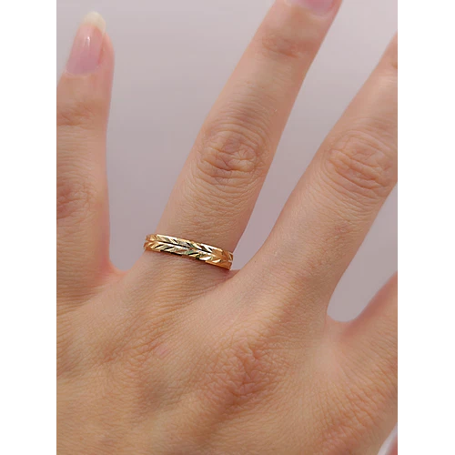 Argollas de matrimonio talladas espiga 4 mm 4 grs Oro 18k
