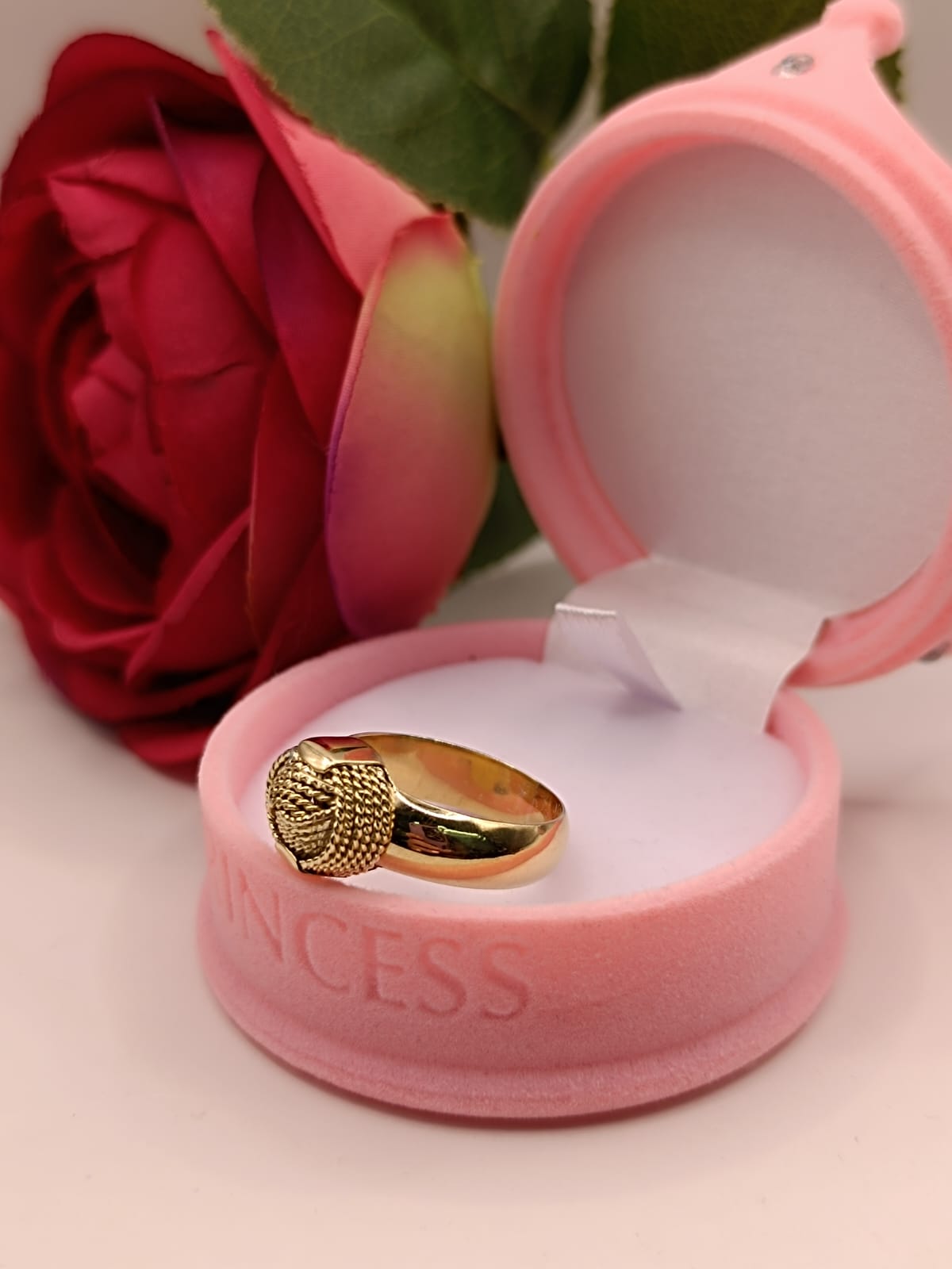 Anillo chevalier nudo 4.5 grs Oro 18k 4