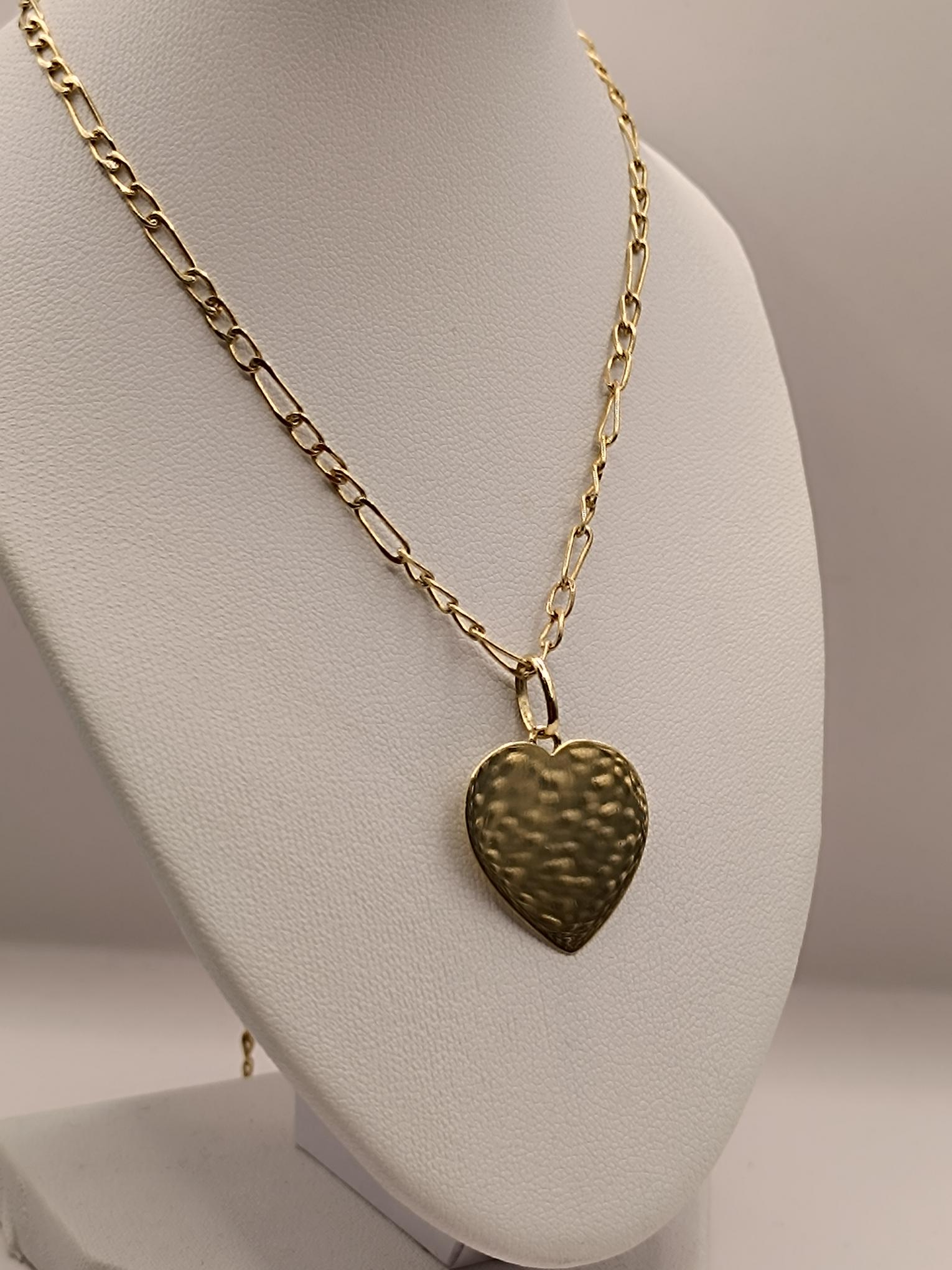 Cadena cartier 50 cm con corazón liso 2 cm 7.5 grs Oro 18k 2