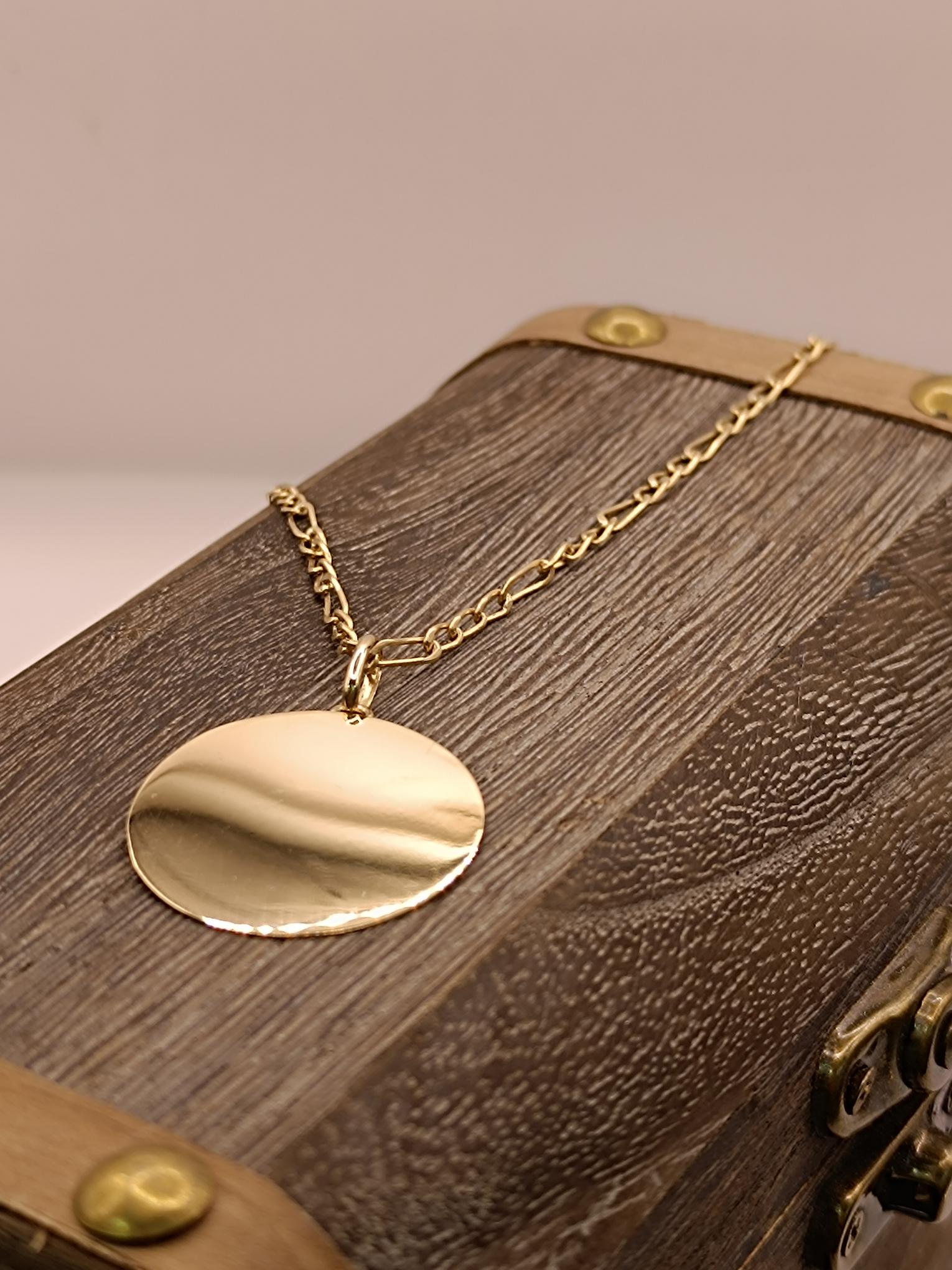 Cadena cartier 60 cm con disco 3 cm 11 grs Oro 18k 2