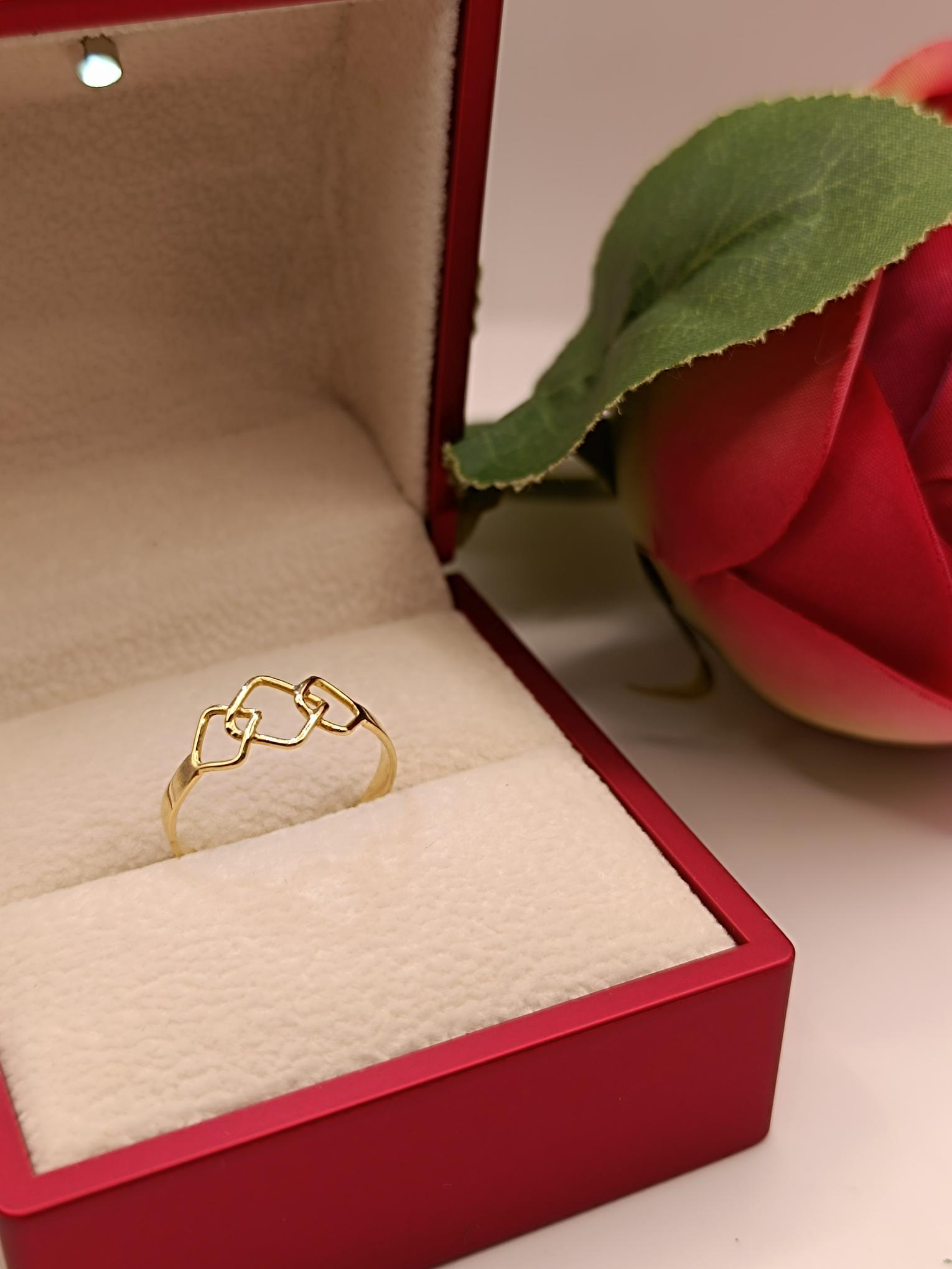 Anillo juvenil rombos 1.3 grs Oro 18k 3