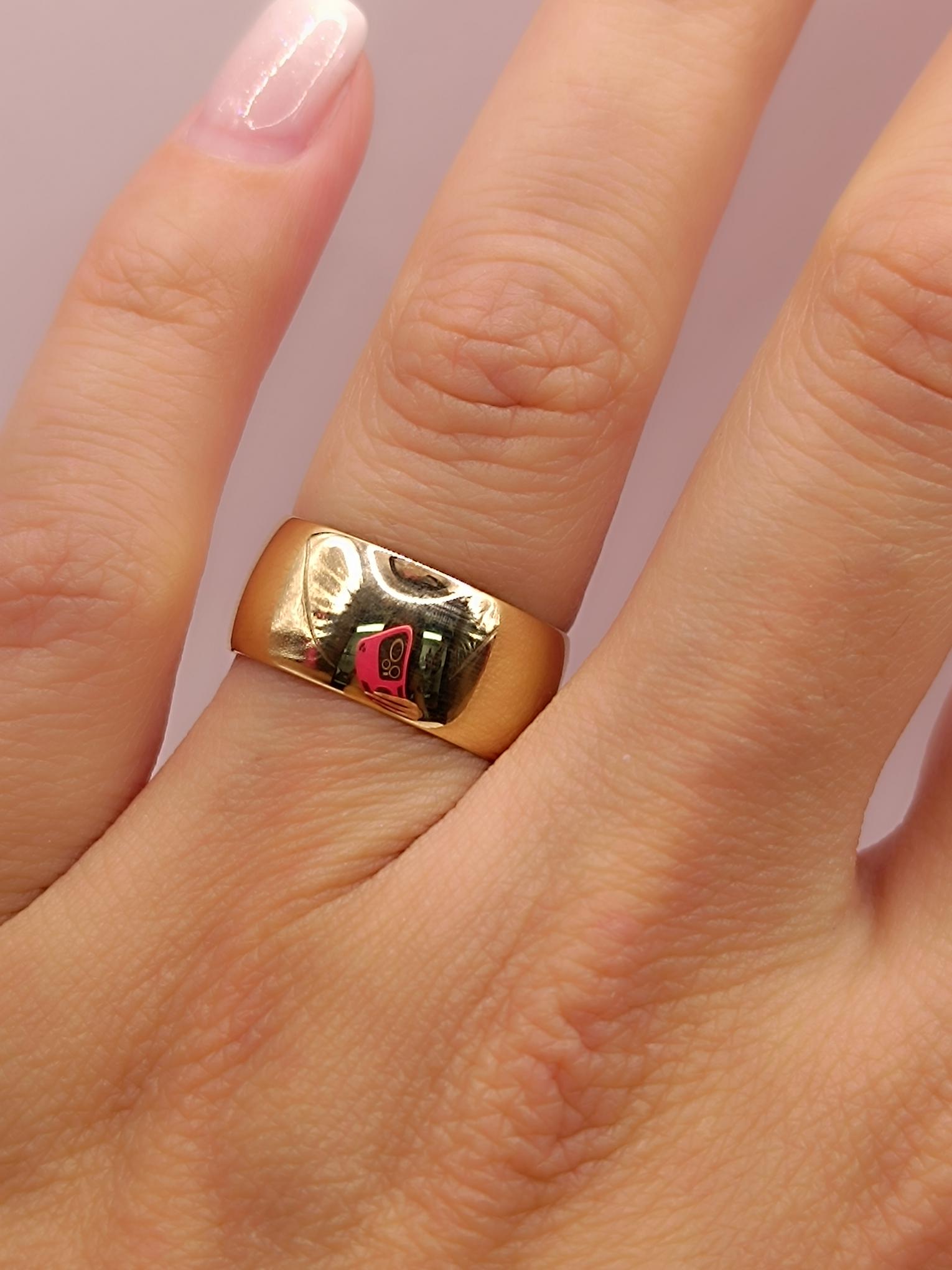 Argollas media caña 8 mm 14 grs Oro 18k 2