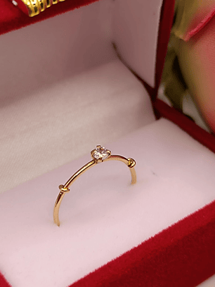 Anillo solitario juvenil circón 1.1 grs Oro 18k