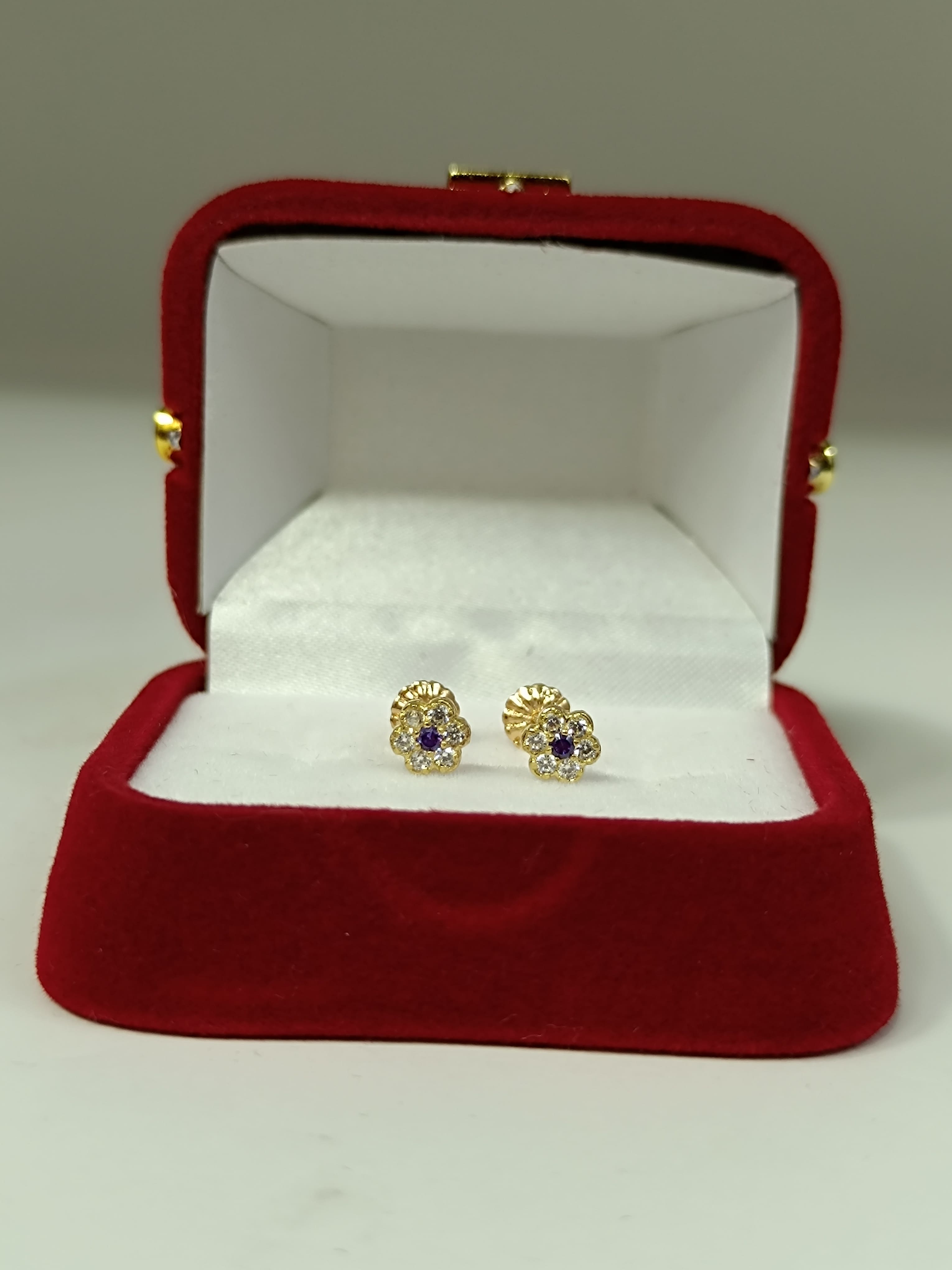 Aros roseta amatista 9 mm 2.2 grs de oro 18k 4