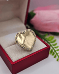 Anillo tazo corazón con piedras circones 6 grs Oro 18k