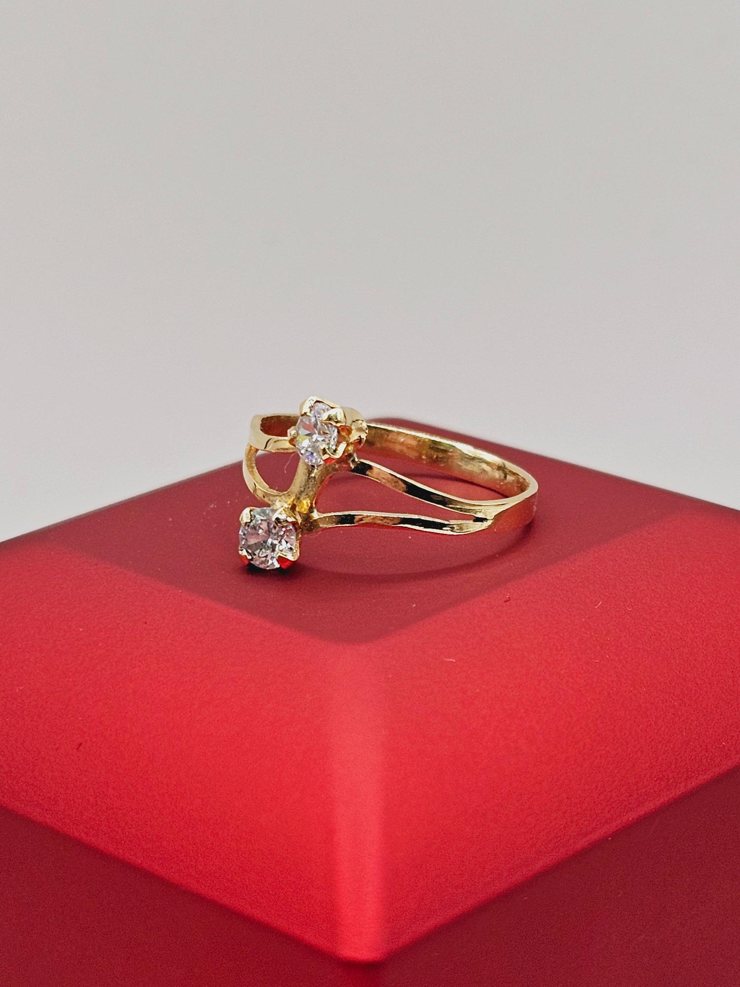 Anillo tú y yo circones 2.9 grs Oro 18k 5