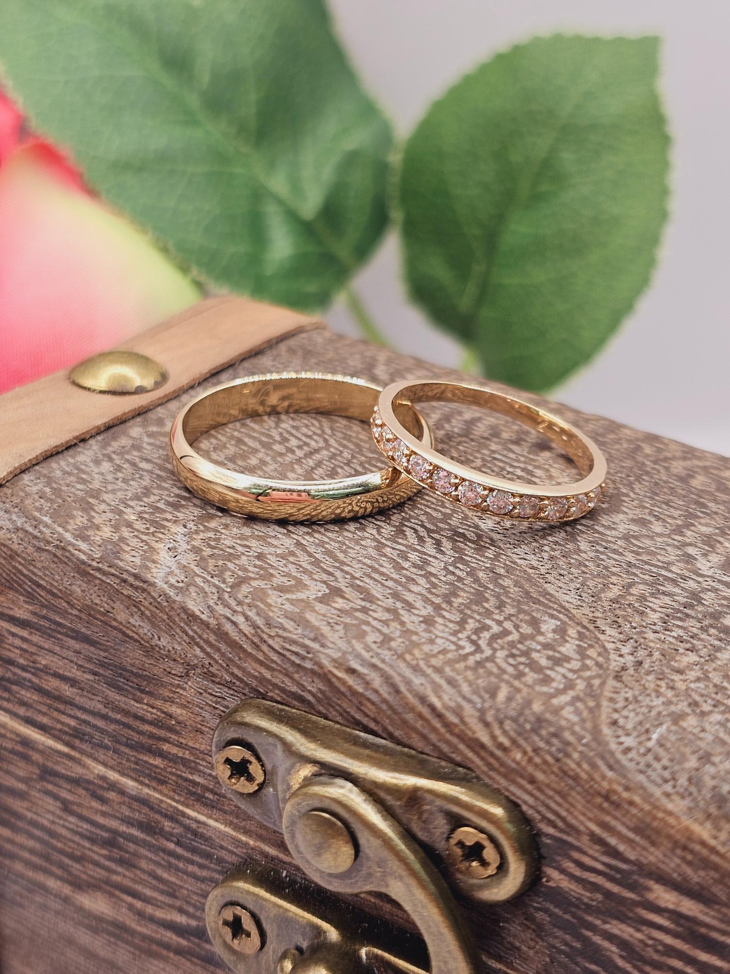 Argollas de matrimonio con circones 3 mm 6 grs Oro 18k 4