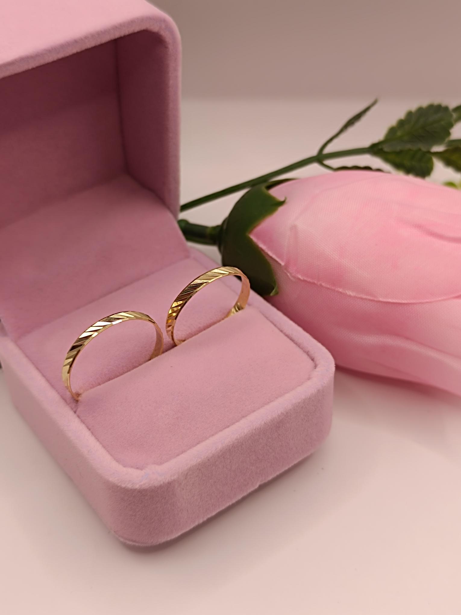 Ilusiones talladas diagonal 2 mm 2 grs Oro 18k 2