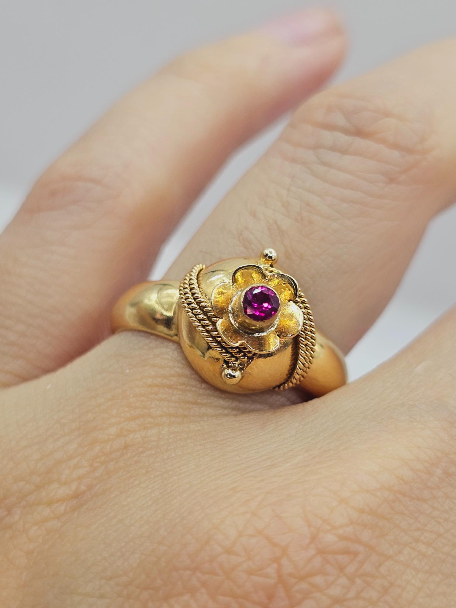 Anillo chevalier clásico rubí 4 grs Oro 18k 5