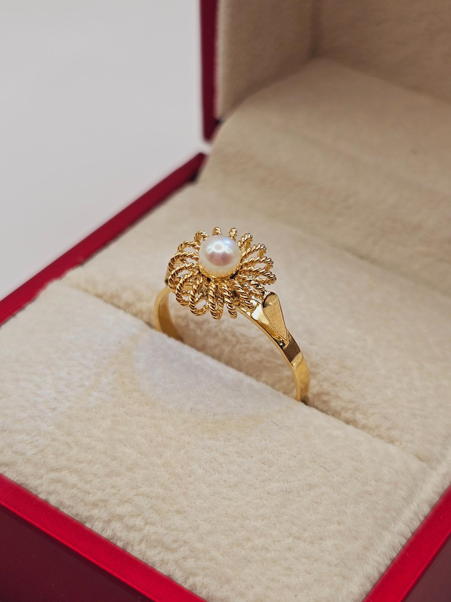 Anillo sol perla cultivada 2.5 grs Oro 18k 1