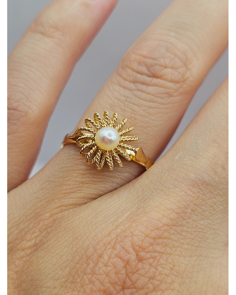 Anillo sol perla cultivada 2.5 grs Oro 18k