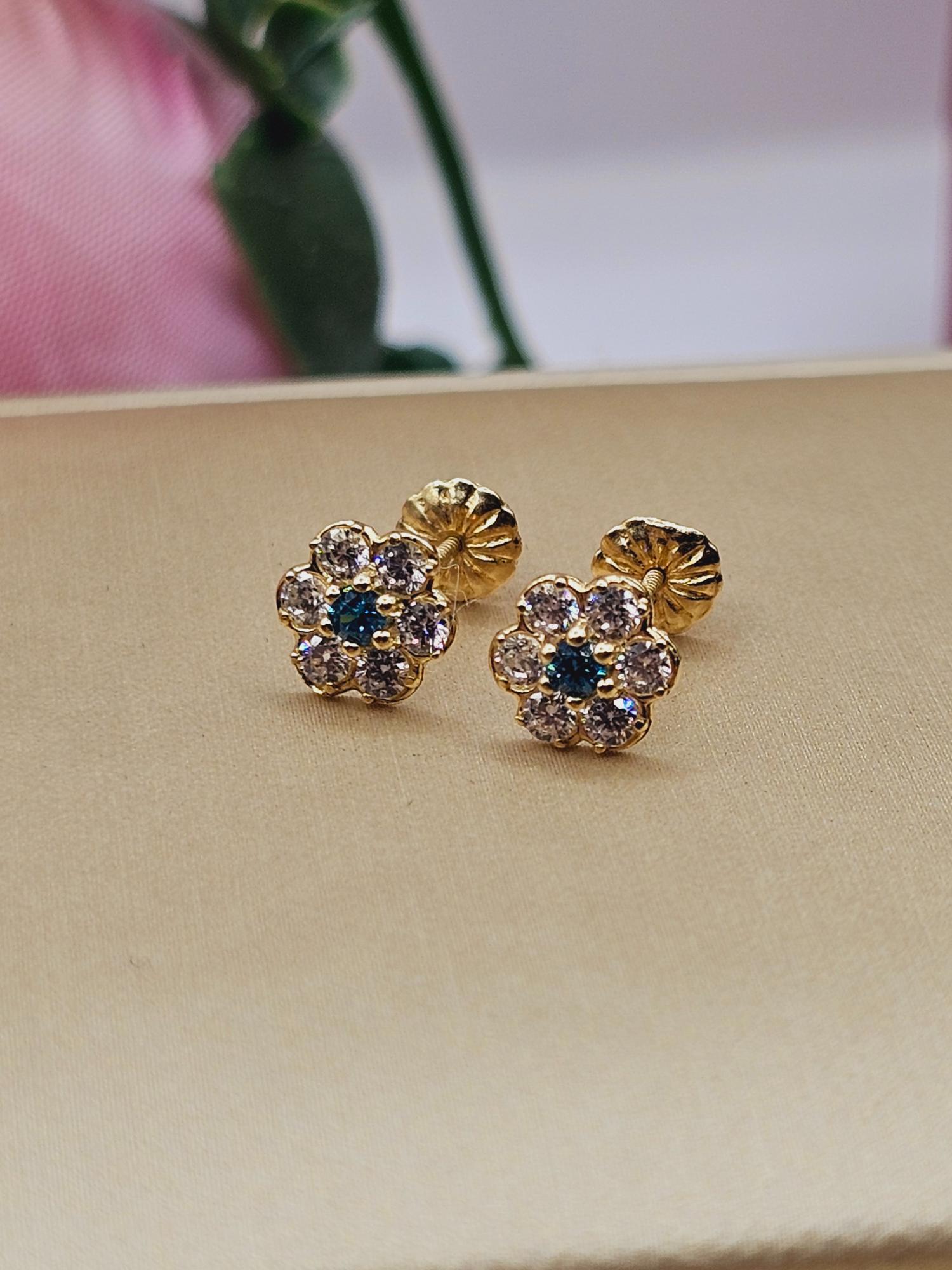 Aros roseta con circones y agua marina 7 mm 1.2 grs Oro 18k 2