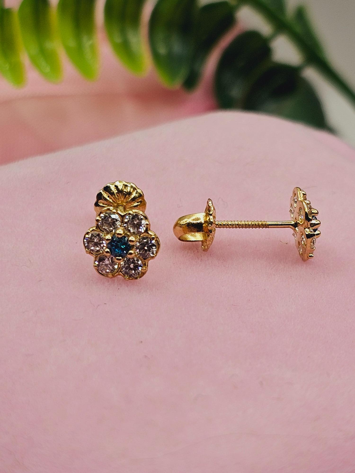 Aros roseta con circones y agua marina 7 mm 1.2 grs Oro 18k 4