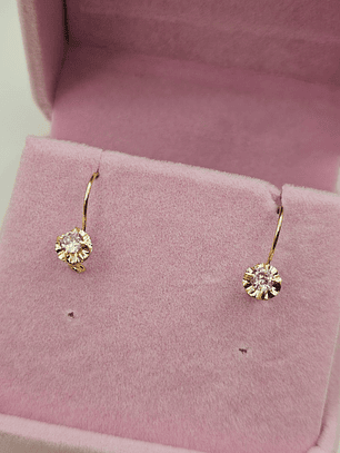 Aros chaton con gancho y rosa de francia 17 mm 1.5 grs Oro 18k