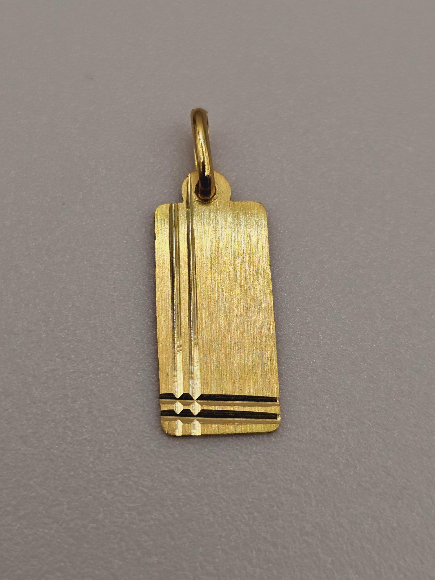 Colgante placa rectangular 27 mm 1.2 grs Oro 18k 4