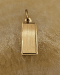 Colgante placa rectangular bordes 27 mm 1.2 grs Oro 18k 