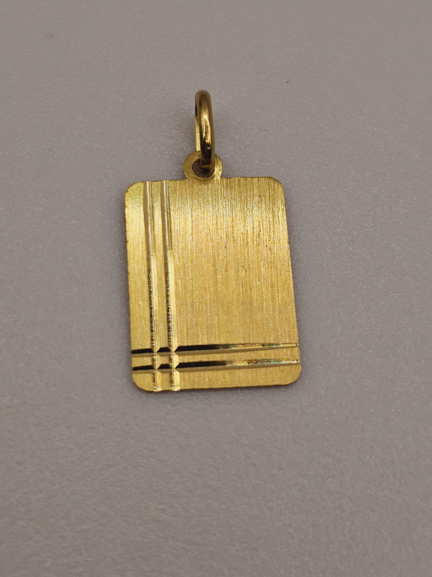 Colgante placa satinada 17 mm 1.8 grs Oro 18k 3