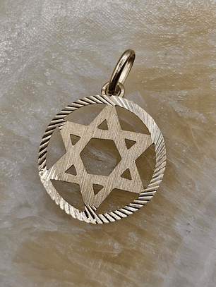 Colgante estrella de David 19 mm 1.2 grs Oro 18k