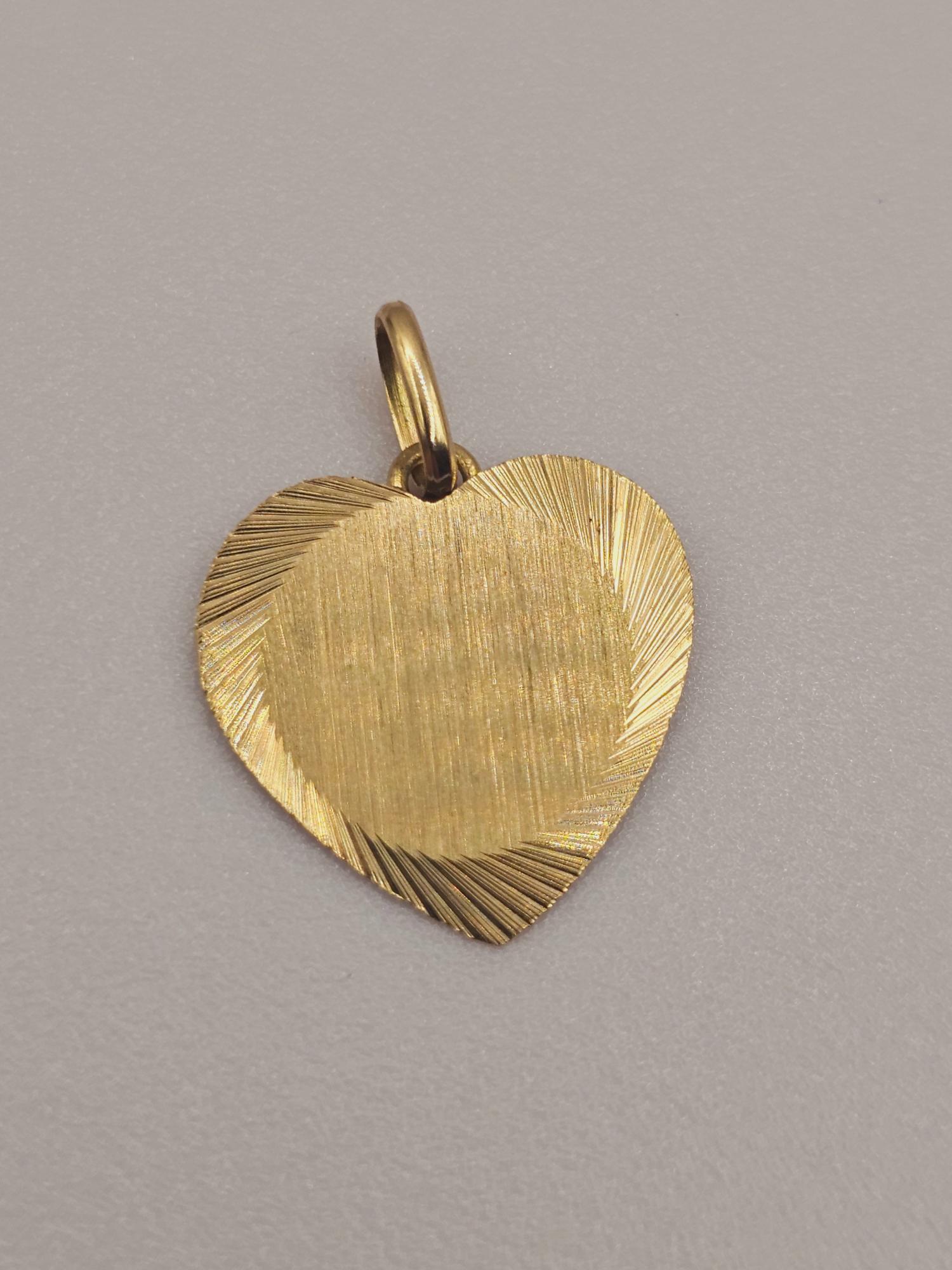 Colgante corazón satinado 24 mm 1.5 grs Oro 18k 4