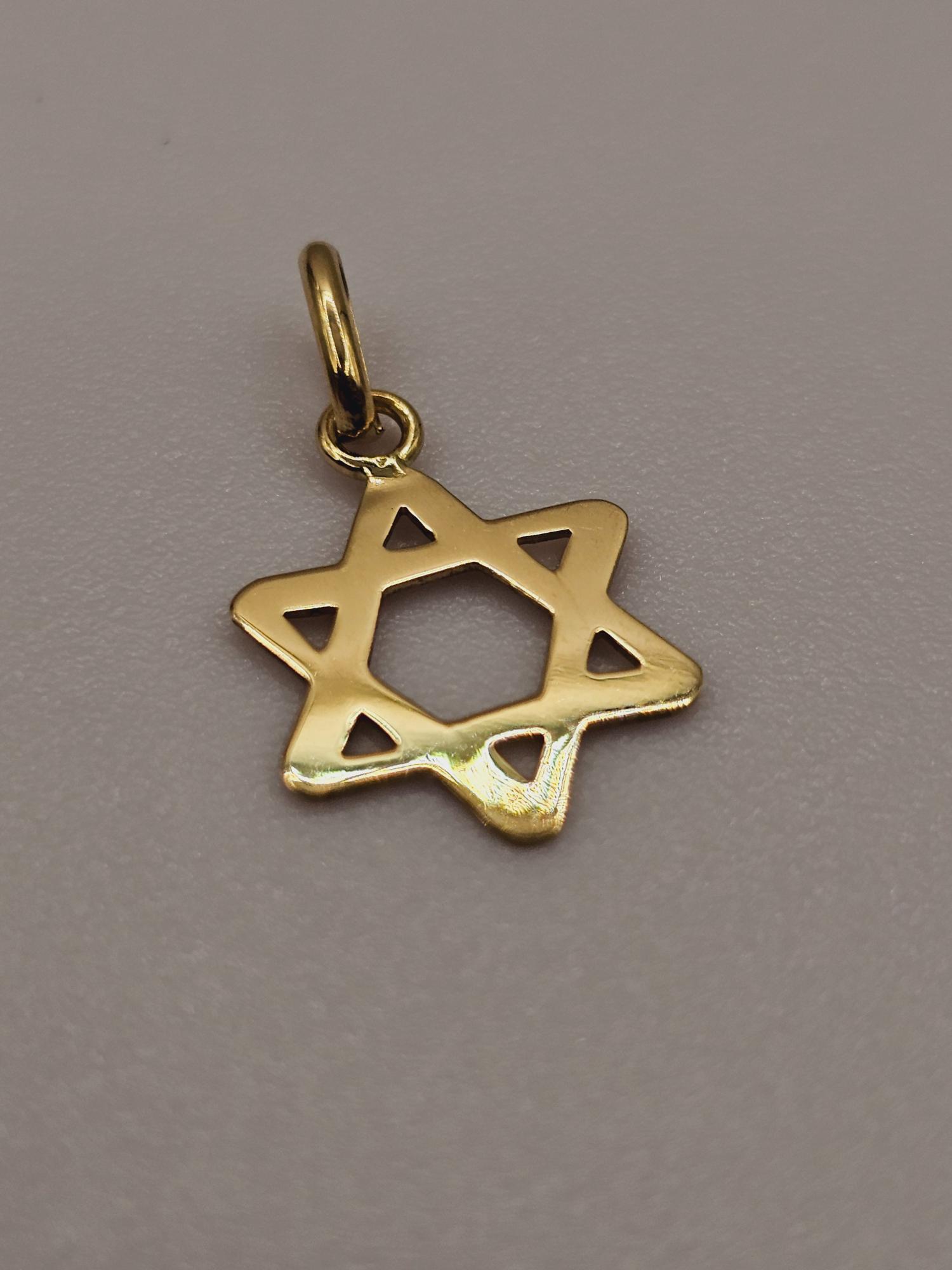 Colgante estrella de David 24 mm 0.7 grs Oro 18k 2