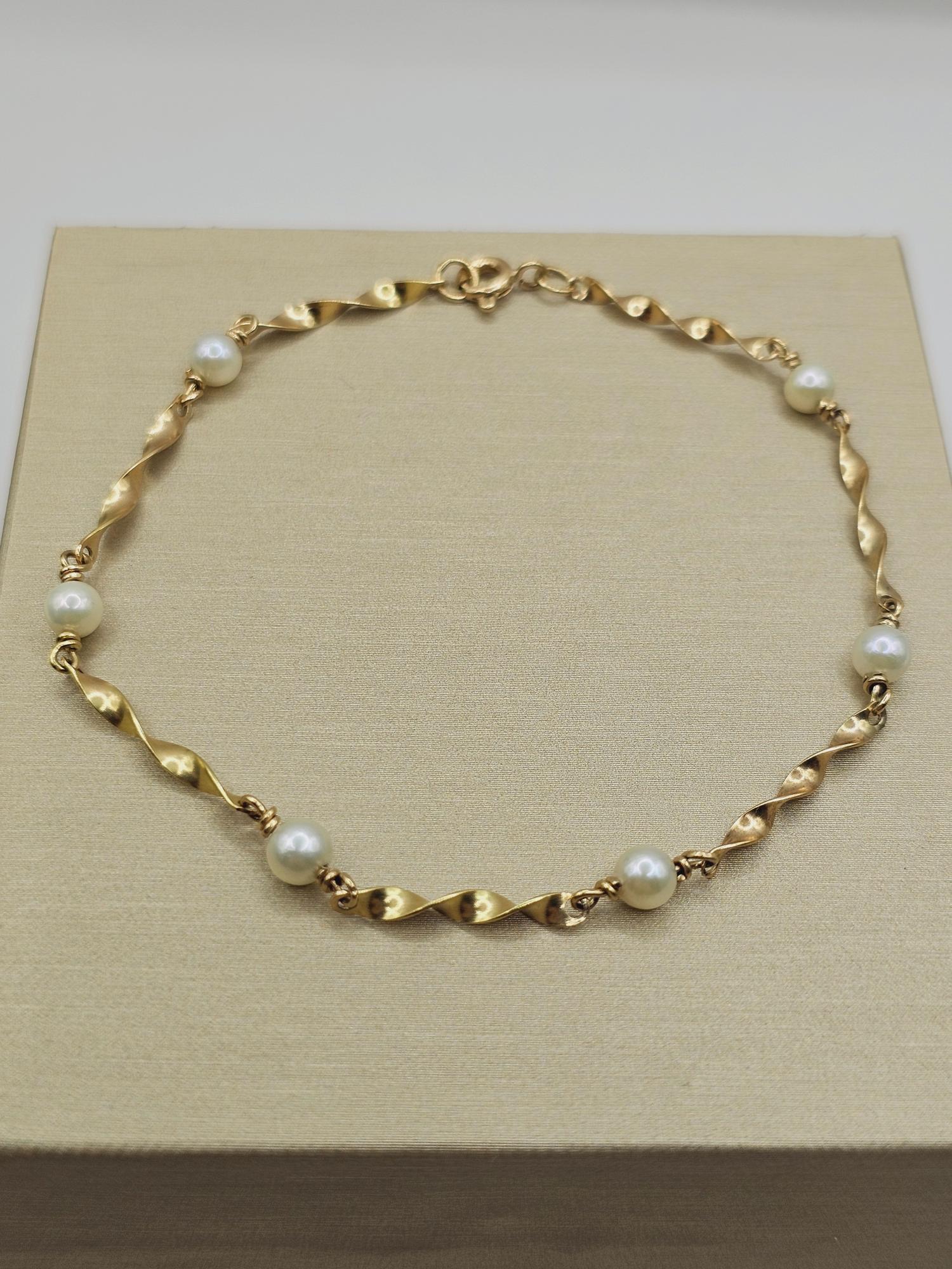 Pulsera torcida y perlas cultivadas 19 cm 3,8 grs Oro 18k 1