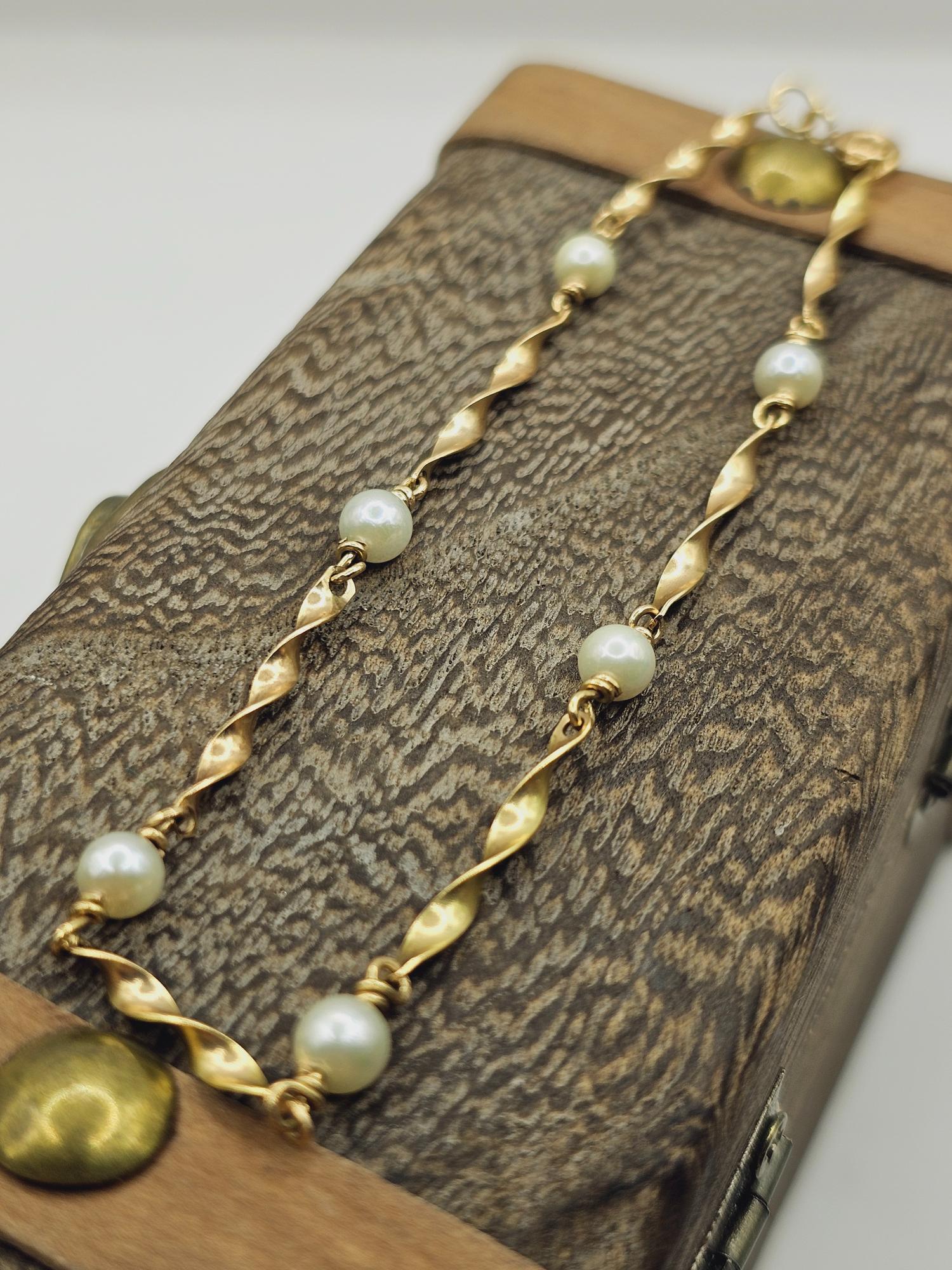 Pulsera torcida y perlas cultivadas 19 cm 3,8 grs Oro 18k 3