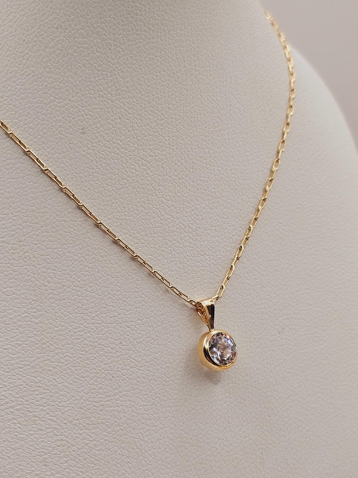 Cadena 50 cm y punto de luz 2.6 grs Oro 18k 2