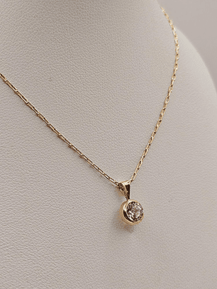 Cadena 50 cm y punto de luz 2.6 grs Oro 18k