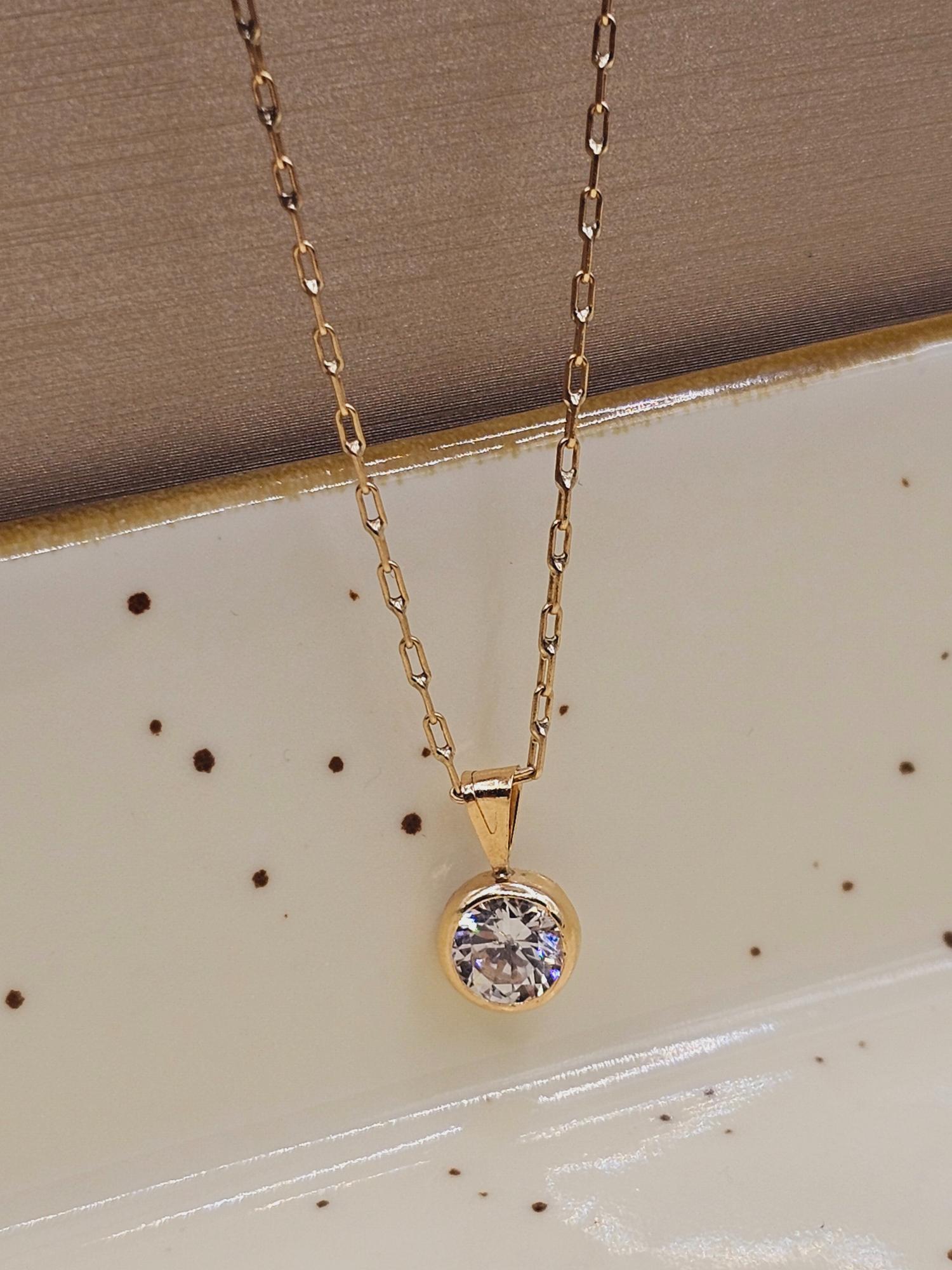 Cadena 50 cm y punto de luz 2.6 grs Oro 18k 5