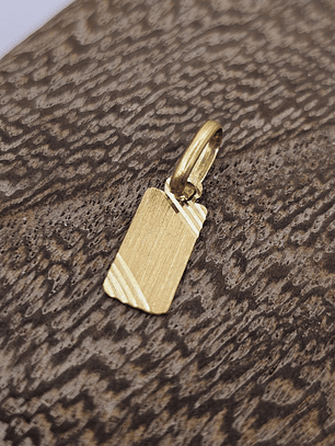 Colgante placa mini 17 mm 0.4 grs Oro 18k