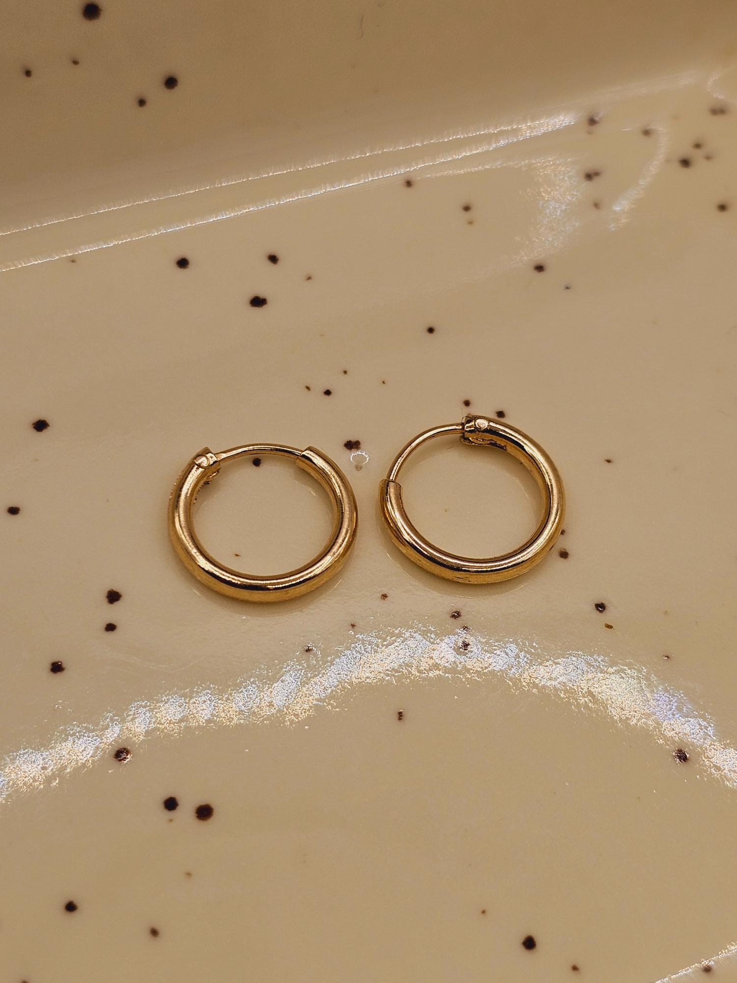Aros argolla tubo 11.5 mm 1 gr Oro 18k 3