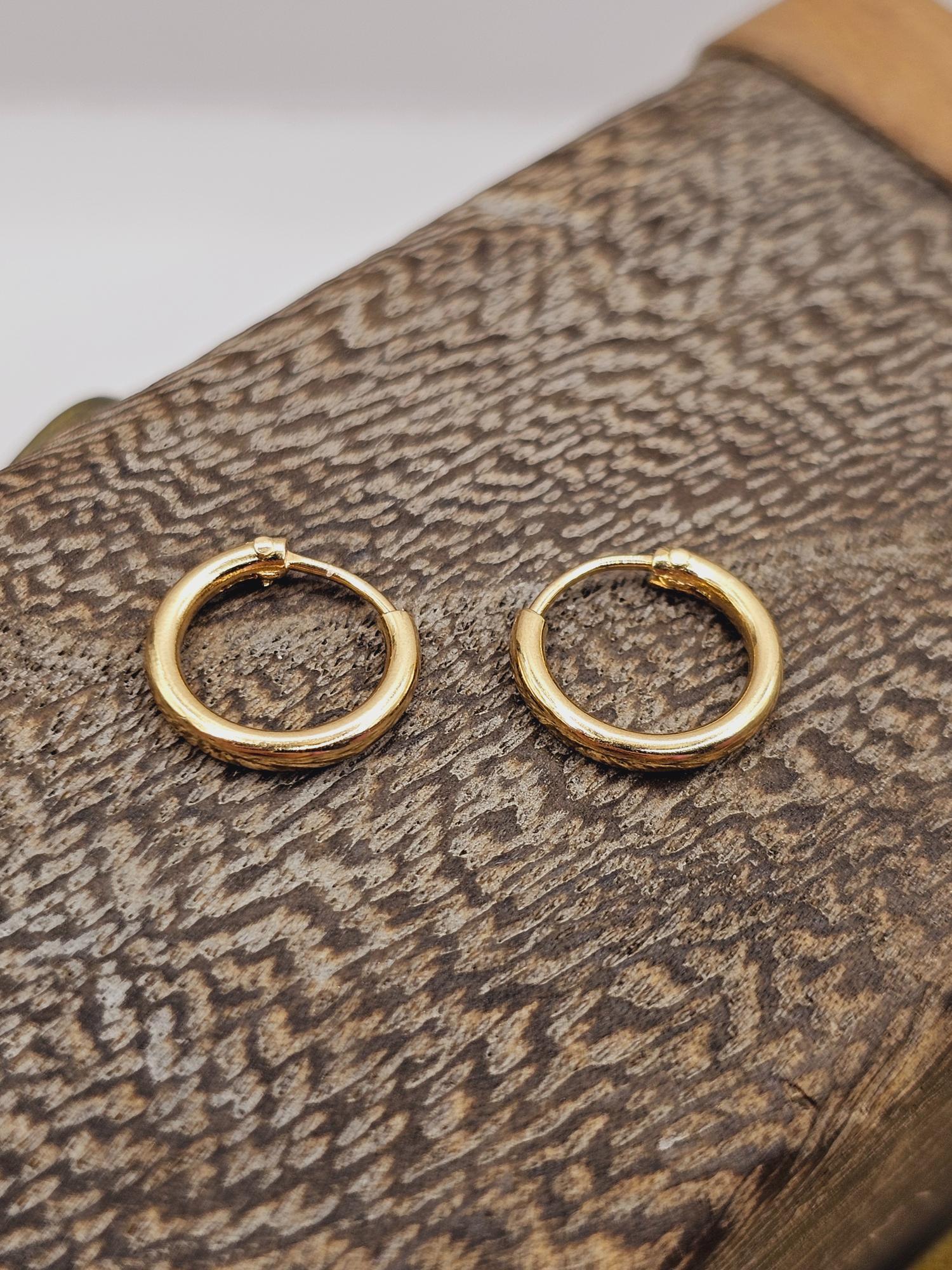 Aros argolla tubo 11.5 mm 1 gr Oro 18k 4