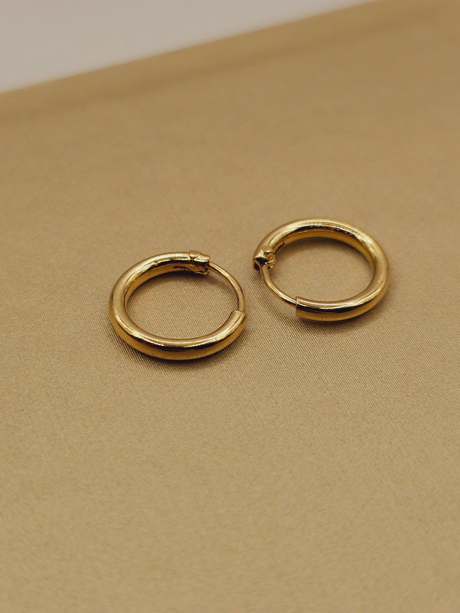 Aros argolla tubo 11.5 mm 1 gr Oro 18k 1
