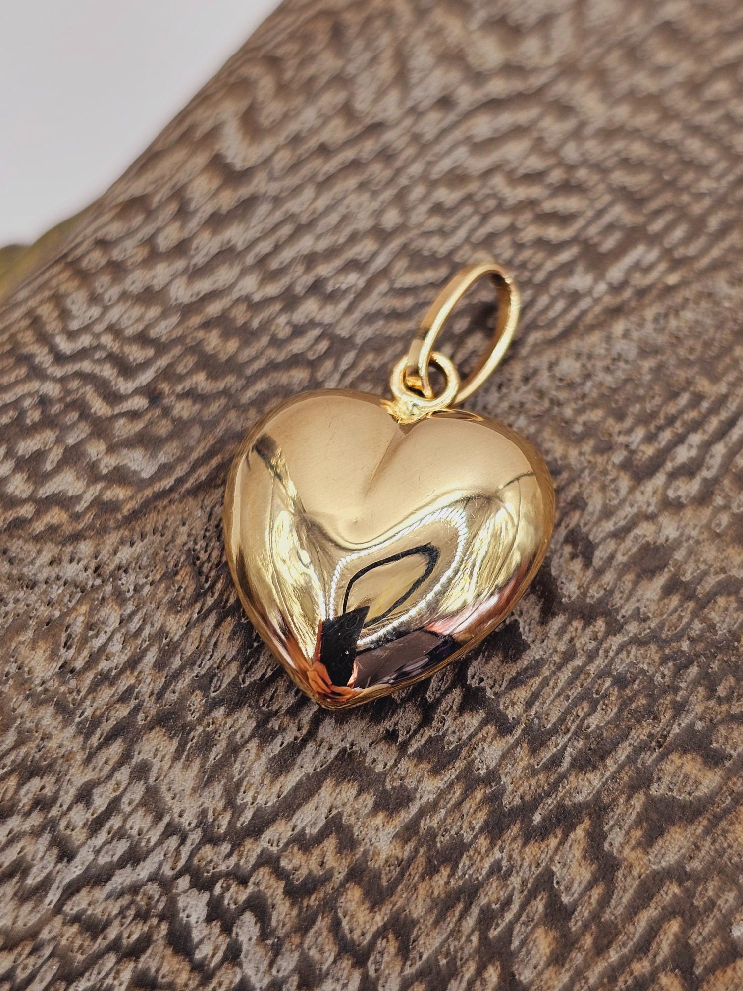 Colgante corazón 2.5 cm 1.6 grs Oro 18k 2