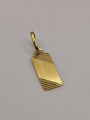 Colgante placa satinada 2 cm 0.6 grs Oro 18k