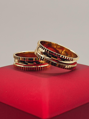 Argollas de matrimonio borde satín 6 mm 10 grs Oro 18k